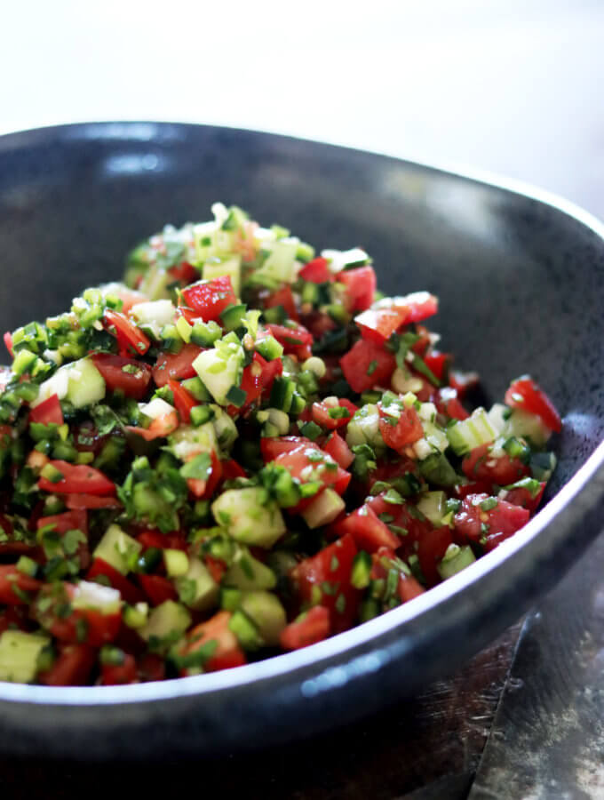 Picture of santa maria style salsa in a bowl